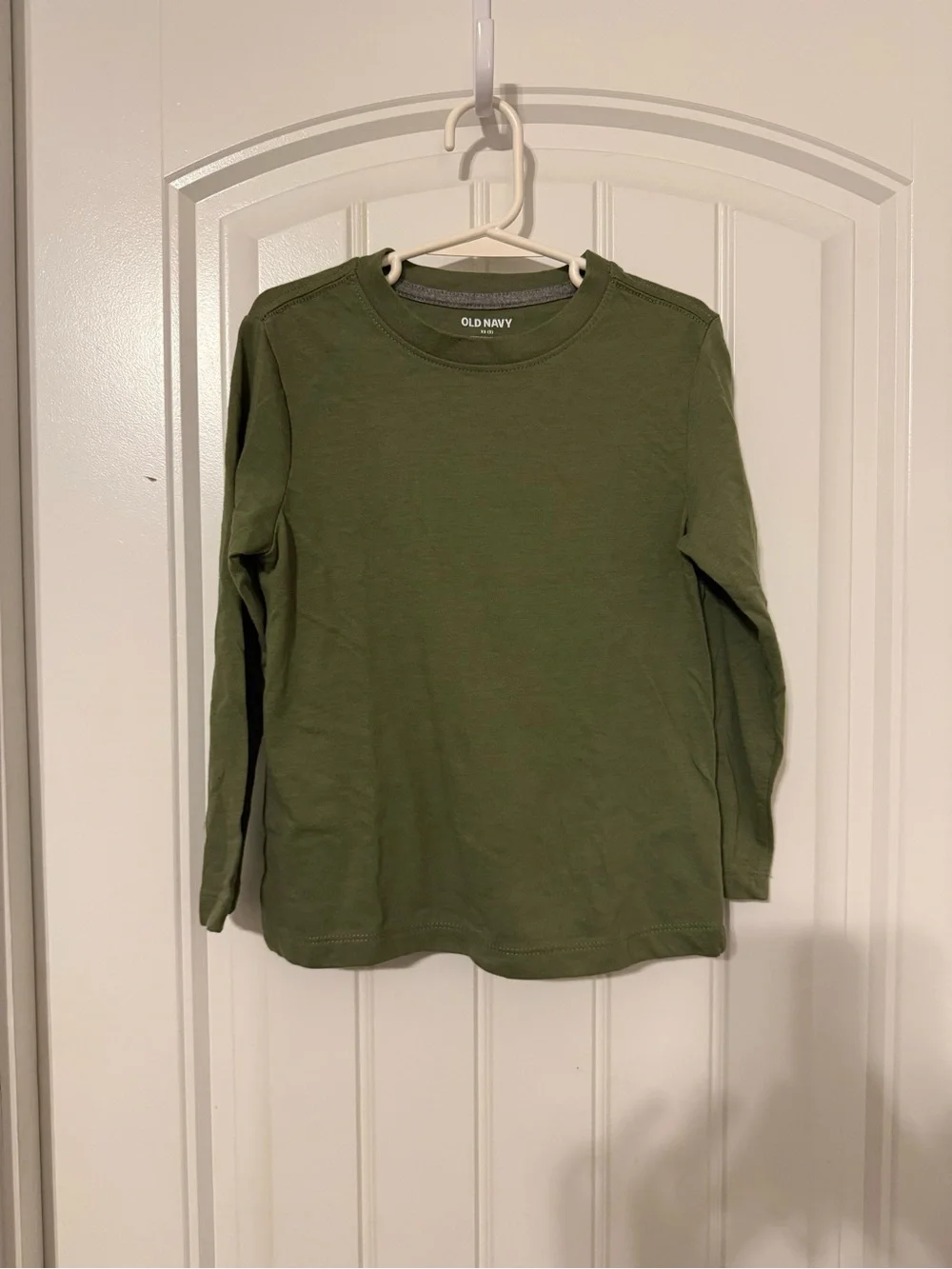 Old Navy Long-Sleeve Tee Trio - Olive, Navy & Camo Green